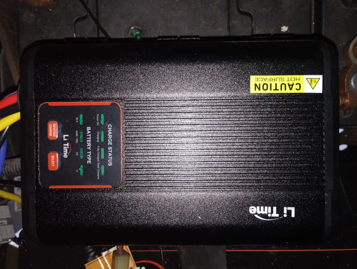 走行中も使える車中泊バッテリーおすすめ