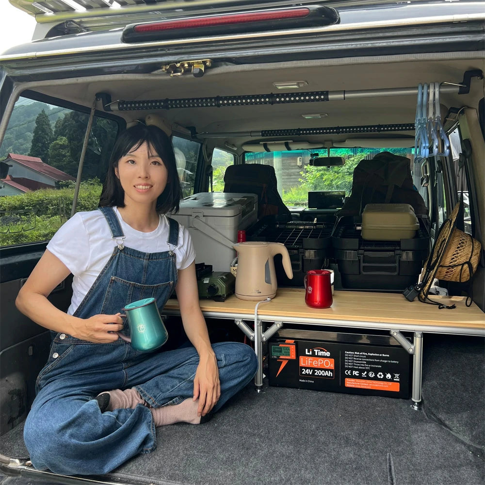 24V200Ahバッテリーが車中泊シーンでの実用例