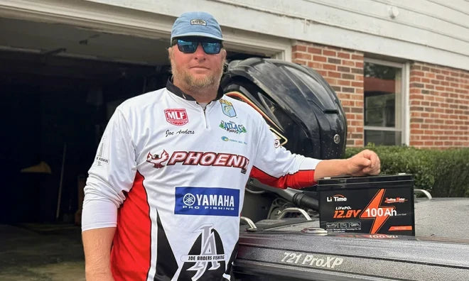 ウォールアイ・フォール・ブロウル（秋のウォールアイ釣り大会）