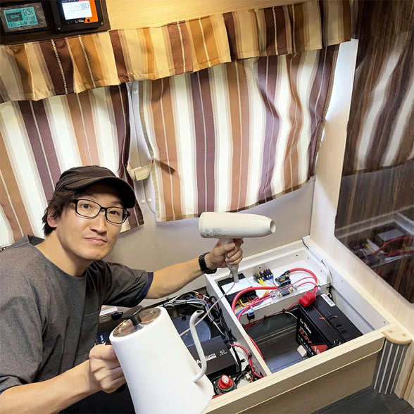 LiTime 12V 100Ah リン酸鉄リチウムイオンバッテリー